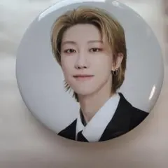 SEVENTEEN CARATLAND2026 ケレンTHE8 缶バッジ - メルカリ