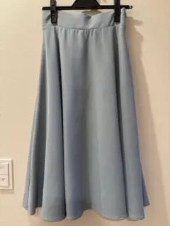 【エヌ ナチュラルビューティーベーシック】水色 フレアスカート ひざ丈