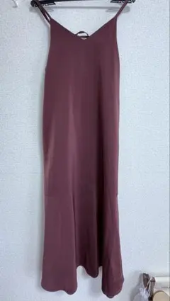 GU キャミソールワンピース　茶色