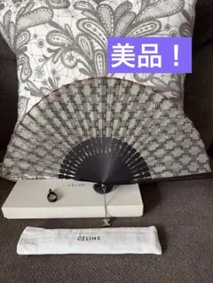 【美品】CELINE セリーヌ 扇子 チャーム ケース付き 美品】CELINE セリーヌ 扇子 チャーム ケース付き - メルカリ