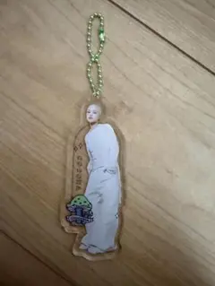 XG treasure trove ココナ アクリルチャームキーホルダ - メルカリ