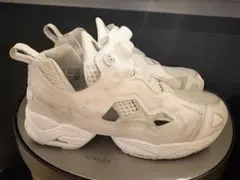 Reebok ポンプシステム ホワイトスニーカー