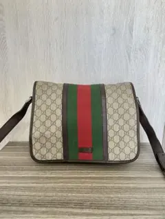 ◇極美品/大容量/A4◎◇GUCCI メッセンジャーバッグ GG シェリーライン