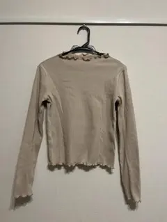 GU ベージュ リブ編み 長袖 トップス フリル