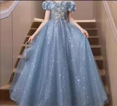 最終値下げ！　水色　イブニングドレス　ティアラ小物付き　ブルー シンデレラ