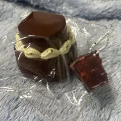 LuLu鹿 スクイーズ チョコレート プリン ケーキ - メルカリ