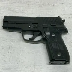 SIG P226 ガスガン ブラック マガジン付 - メルカリ