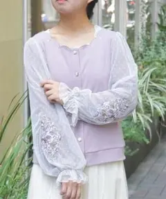 アクシーズファム　ローズ刺繍カットカーディガン　ラベンダーのサムネイル