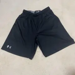 Under Armour ハーフパンツ M 黒