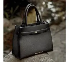 ✨高見え✨バッグ　ハンドバッグ VICTORIA HYDE 2way　黒色