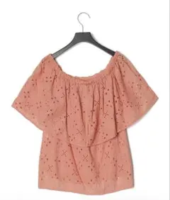 Velnicaコットンレースオフショルトップス　新品未使用品（週末に取下ます