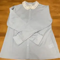 美品　earth 水色ブラウス　襟レース編み　M