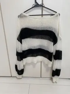 ストライプオフショルダー長袖ニット