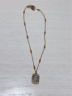 ゴールド　薔薇　ネックレス