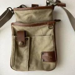 ALPHA CUBIC 布製ショルダーバッグ