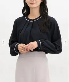 【お値下げ中】Honeys あったか裏地配色ブラウス⭐︎ネイビー⭐︎定価2980円