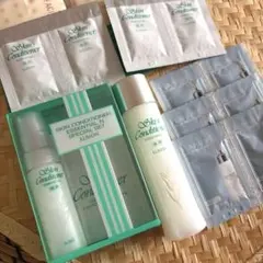 ALBIONアルビオン スキコン55ml＋25ml＋3mlX4包＋乳液3gX6のサムネイル