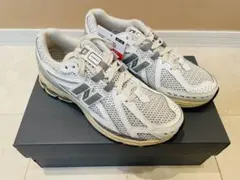 New Balance レディースシューズ ホワイト M1906RP