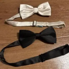 (バラ売り可)蝶ネクタイ　オフホワイト　ブラック