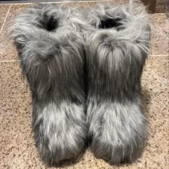 ファーブーツ y2k 平成ファッション モンスターブーツ 靴 SHEIN