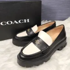 極美品【COACH】ルーシーローファー 24 厚底 黒 白 レザー