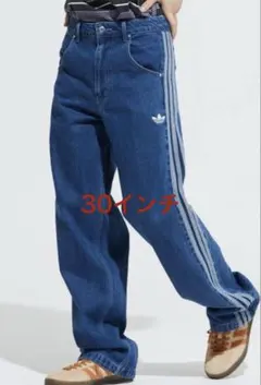 新品 adidas アディカラー デニム ファイヤーバード　30inch パンツのサムネイル