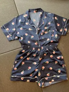 桃柄サテンパジャマセット