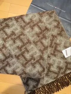 新品　TOMMY HILFIGER マフラー ストール　モノグラム　男女　茶