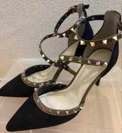 【美品】リゼクシー　スタッズクロスピンヒールパンプス