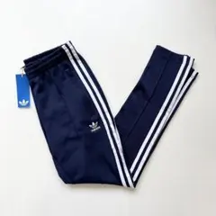 新品アディダス adidasアディカラーベッケンバウアートラックパンツネイビーL