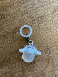 シナモロール なりきりオイスター　めじるしアクセサリー　ガチャガチャ