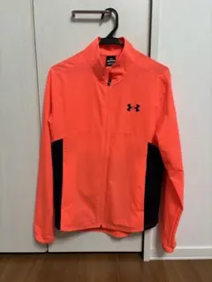 Under Armour ジップアップ SMサイズ