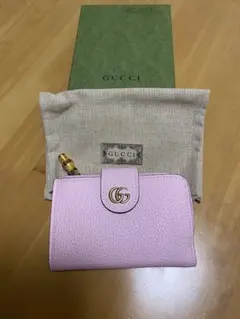 GUCCI GGロゴ 二つ折り財布 ピンク