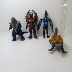 【OH284】ウルトラマンシリーズ　怪獣　フィギュア　4体セット