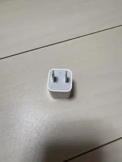 【iPhone純正】USB充電器 1ポート ホワイト