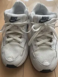 【NIKE 】スニーカー 24cm US7 白 CJ1671-100