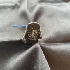 STAR WARS ダース・ベイダー 刺繍入りハンカチ（黒・新品)