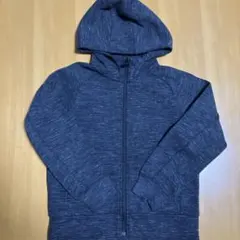 ユニクロ　ウルトラストレッチドライスウェットパーカー　140