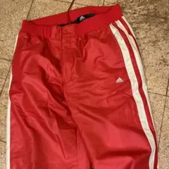 adidas レッド ジャージパンツ