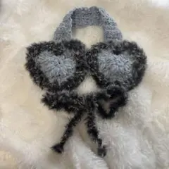 ハンドメイド イヤーマフ 耳当て 編み物 ハート 黒　ファー かぎ編み