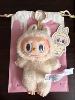 POP MART Exciting Macaron ラブブ　ソイミルク