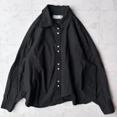 Audrey and John Wad 洗える　イレヘムショートシャツ　黒　Fのサムネイル