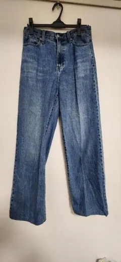 UNIQLO ワイド ジーンズ