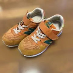ニューバランス996 オレンジ色20.5センチ
