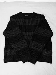 ブラック ストライプ ニットセーター