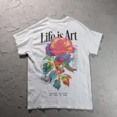 FASHION NOVA 白Tシャツ　バラ　カラフル