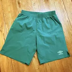 umbro グリーン ハーフパンツ XO
