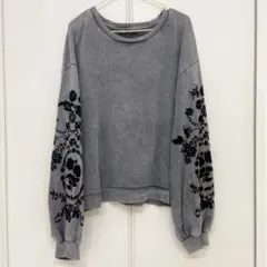 ZARA 花柄刺繍 バルーンスリーブ トレーナー