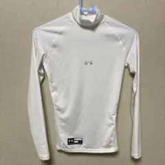 アンダーアーマー　ハイネック　ホワイト