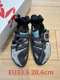 Item thumbnail for item a044d2bb-108c-4a46-8686-0591b942e5c8